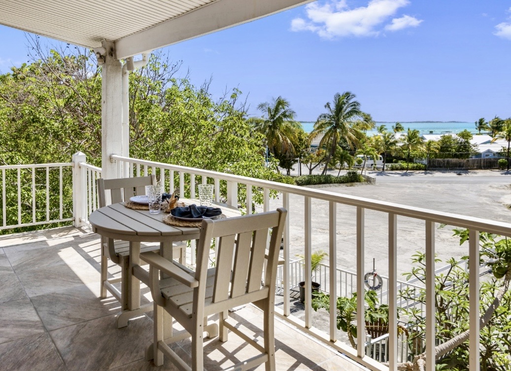 Warbler Collection Hillside Condo